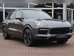 Porsche Cayenne - 3.0 E-Hybrid | BTW | SPORT CHRONO | 1e EIGENAAR | DEALER ONDERHOUDEN |