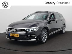 Volkswagen Passat Variant - 1.4 TSI PHEV GTE Business / Virtual Cockpit / Panoramadak / Vol Leder / 18" LM