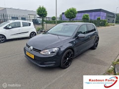 Volkswagen Golf - 1.2 TSI Trendline