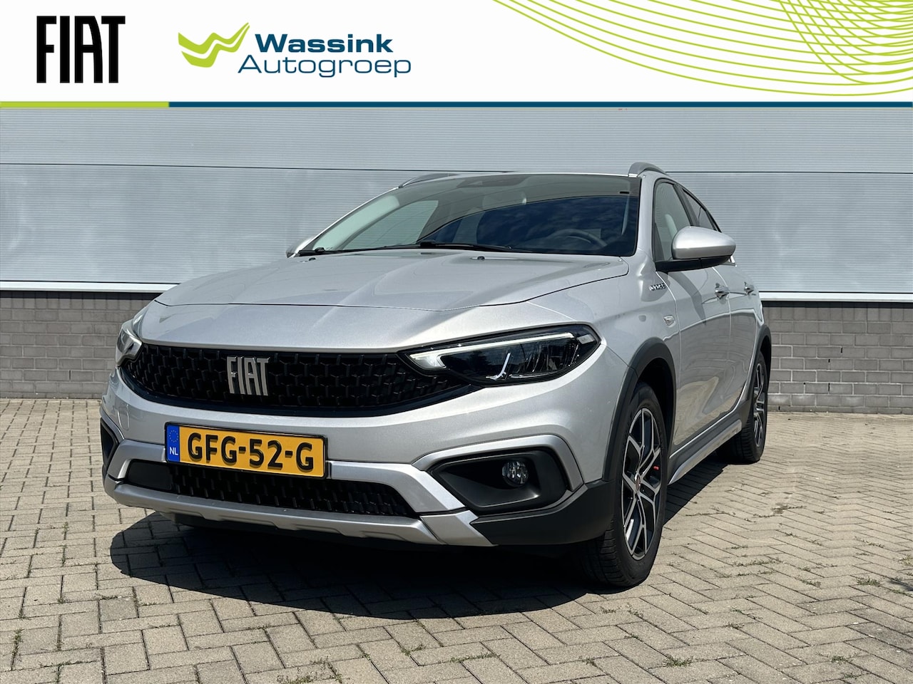 Fiat Tipo Cross - 1.0 Firefly 100pk City Cross | Achteruitrij Camera | Dode-Hoek Assistent | Navigatie | Air - AutoWereld.nl