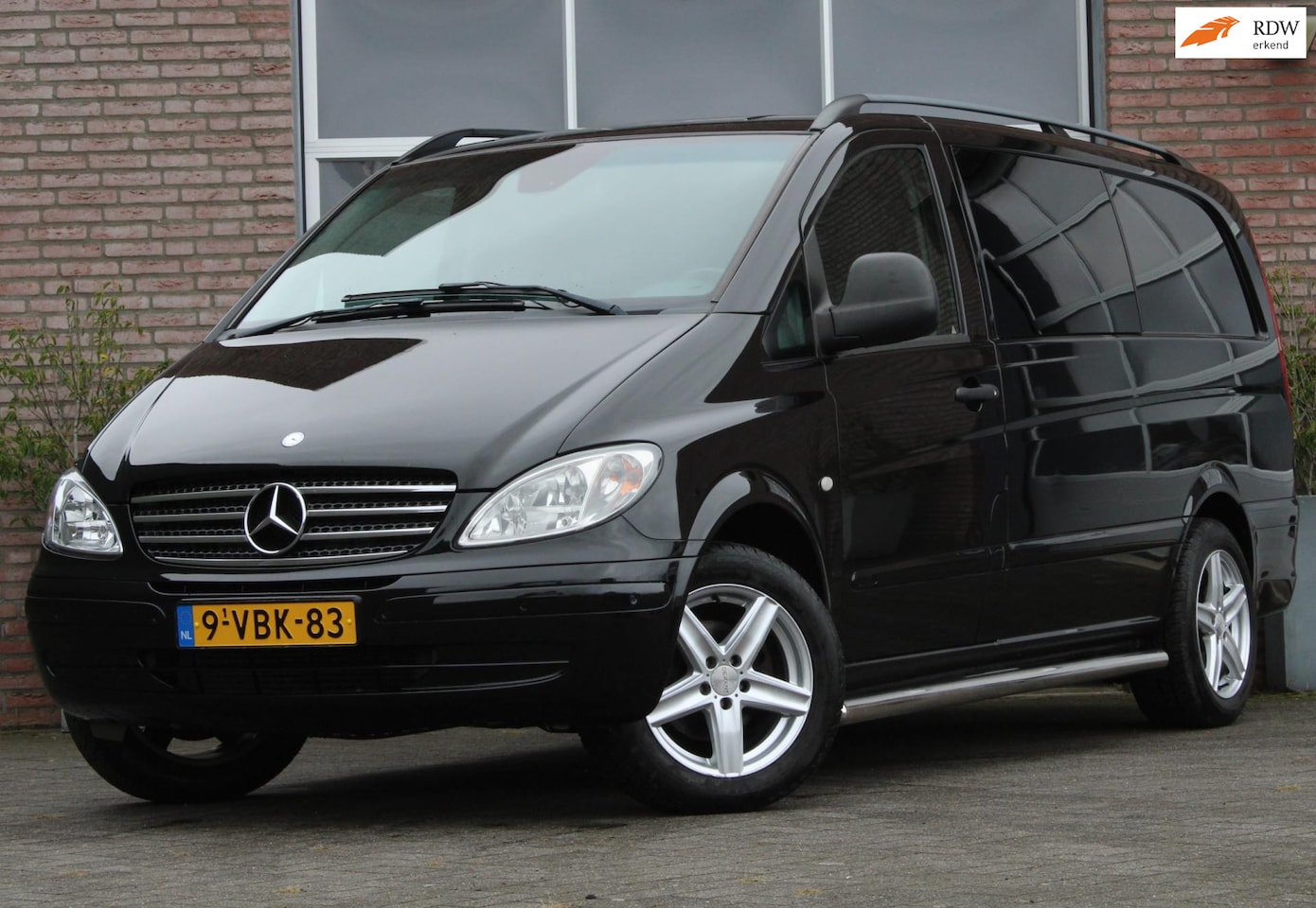 Mercedes-Benz Vito - 111 CDI 320 Lang DC luxe ROLSTOEL BUS - AutoWereld.nl