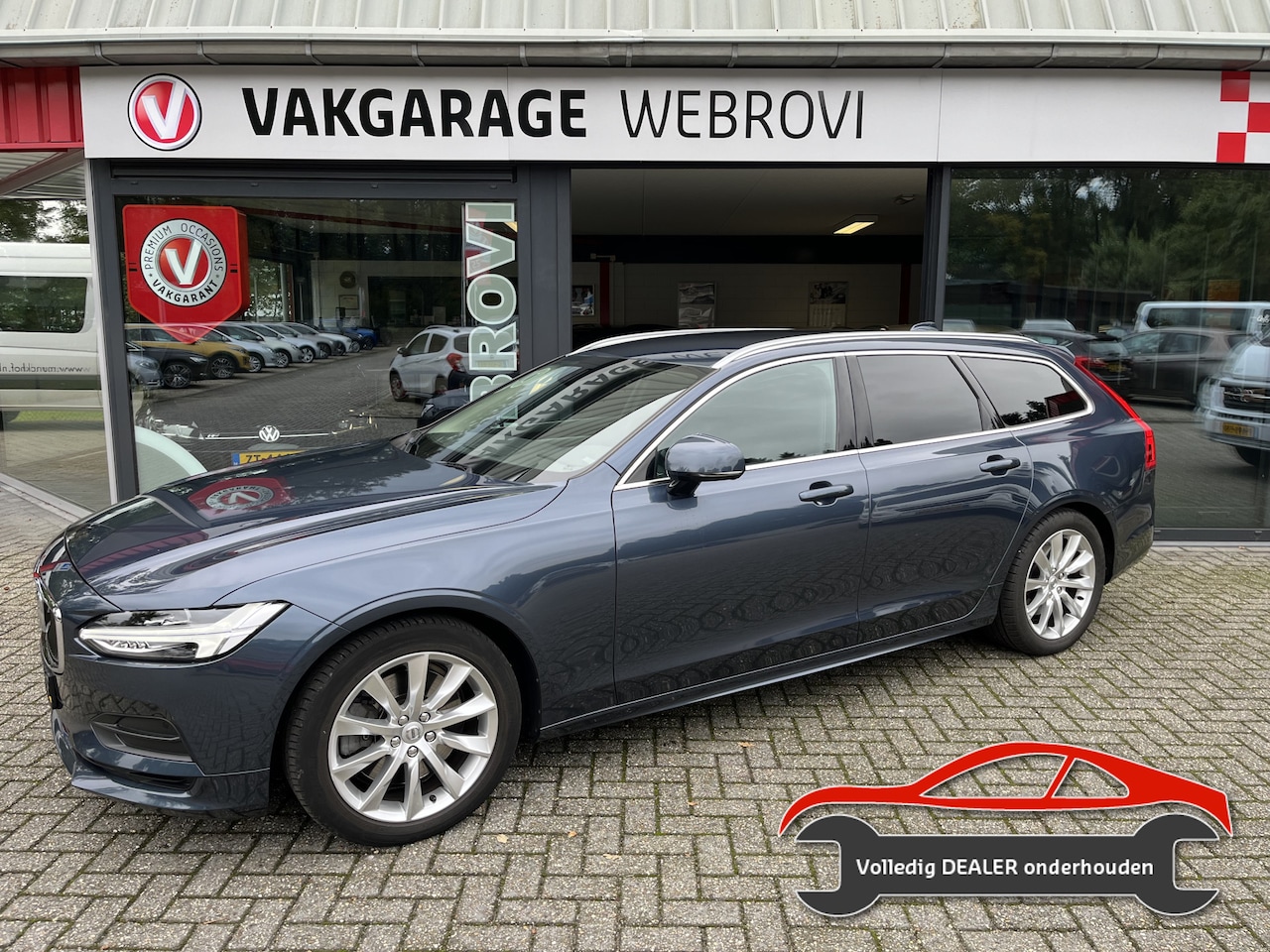 Volvo V90 - 2.0 T4 Momentum Pro Dealer Onderhouden - AutoWereld.nl