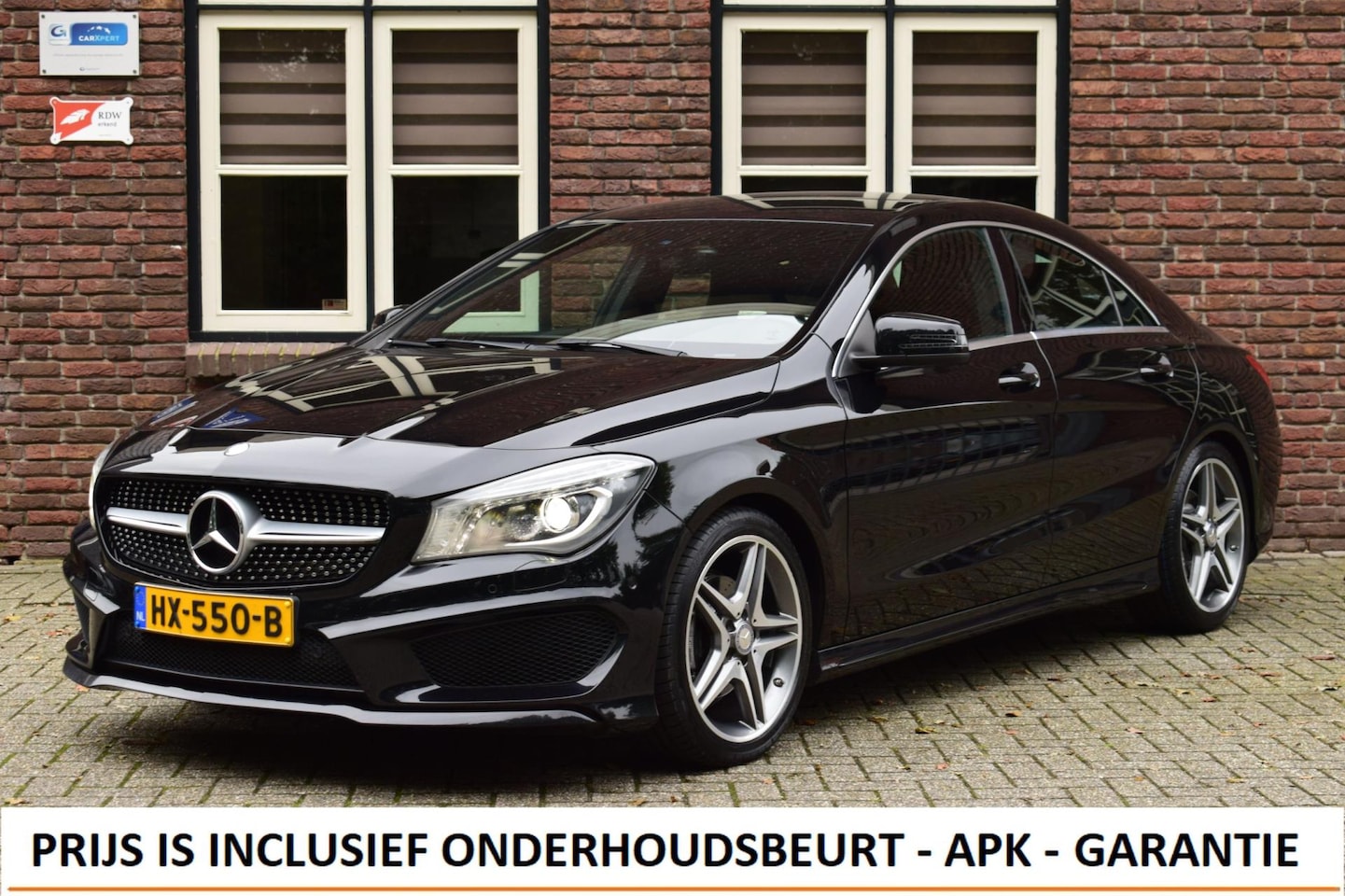 Mercedes-Benz CLA-Klasse - 180 AMG line 2X PDC | Navigatie - AutoWereld.nl