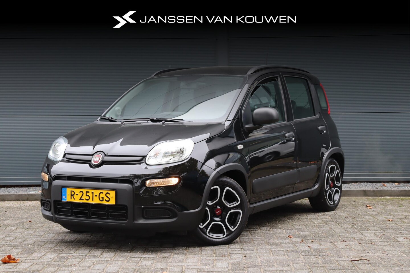 Fiat Panda - 1.0 Hybrid City Life / 5-Zits / Airconditioning / - AutoWereld.nl