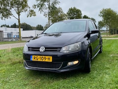 Volkswagen Polo - 1.6 TDI Highline / Nieuw APK