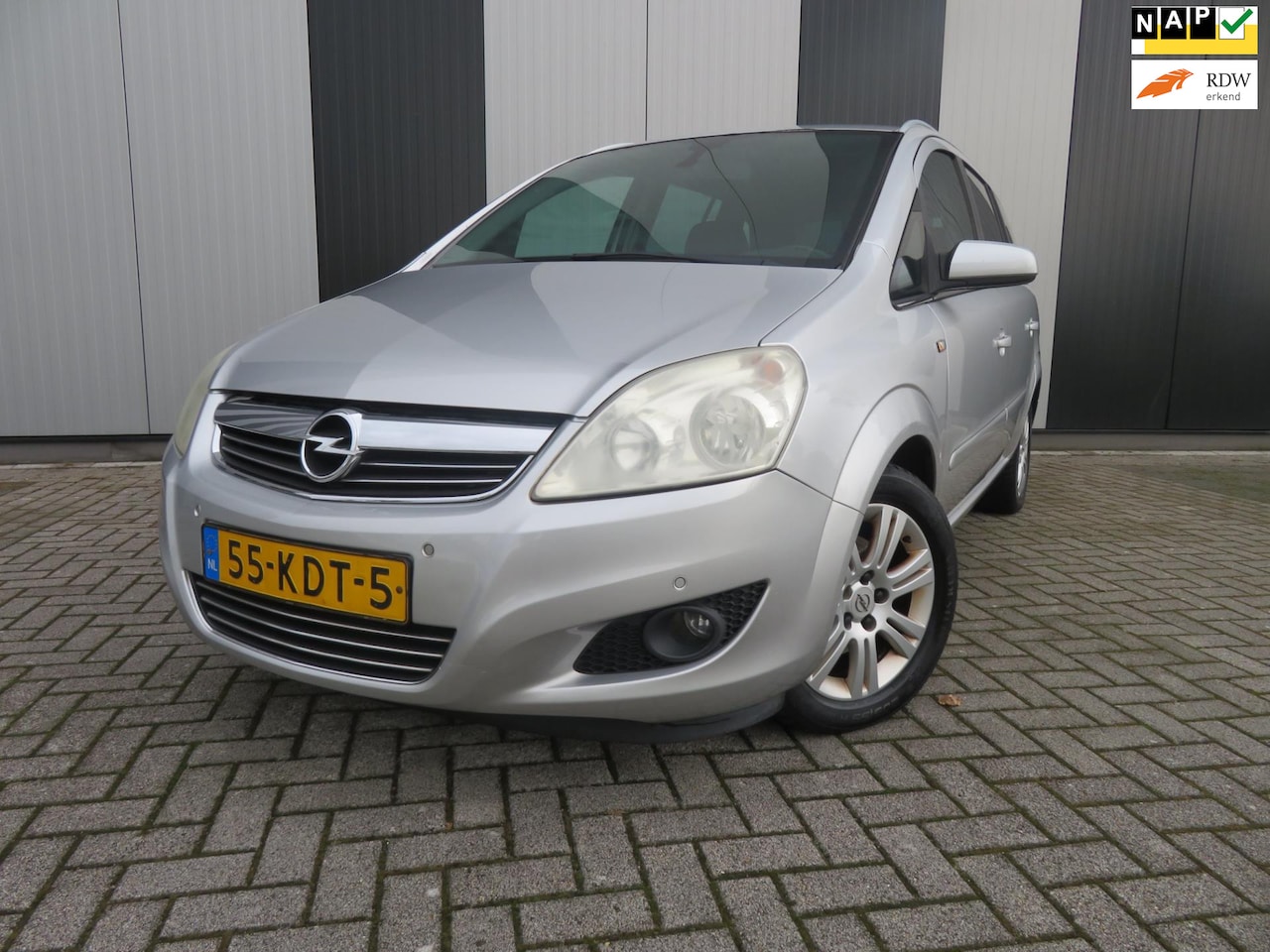 Opel Zafira - 1.8 Cosmo 1.8 Cosmo - AutoWereld.nl