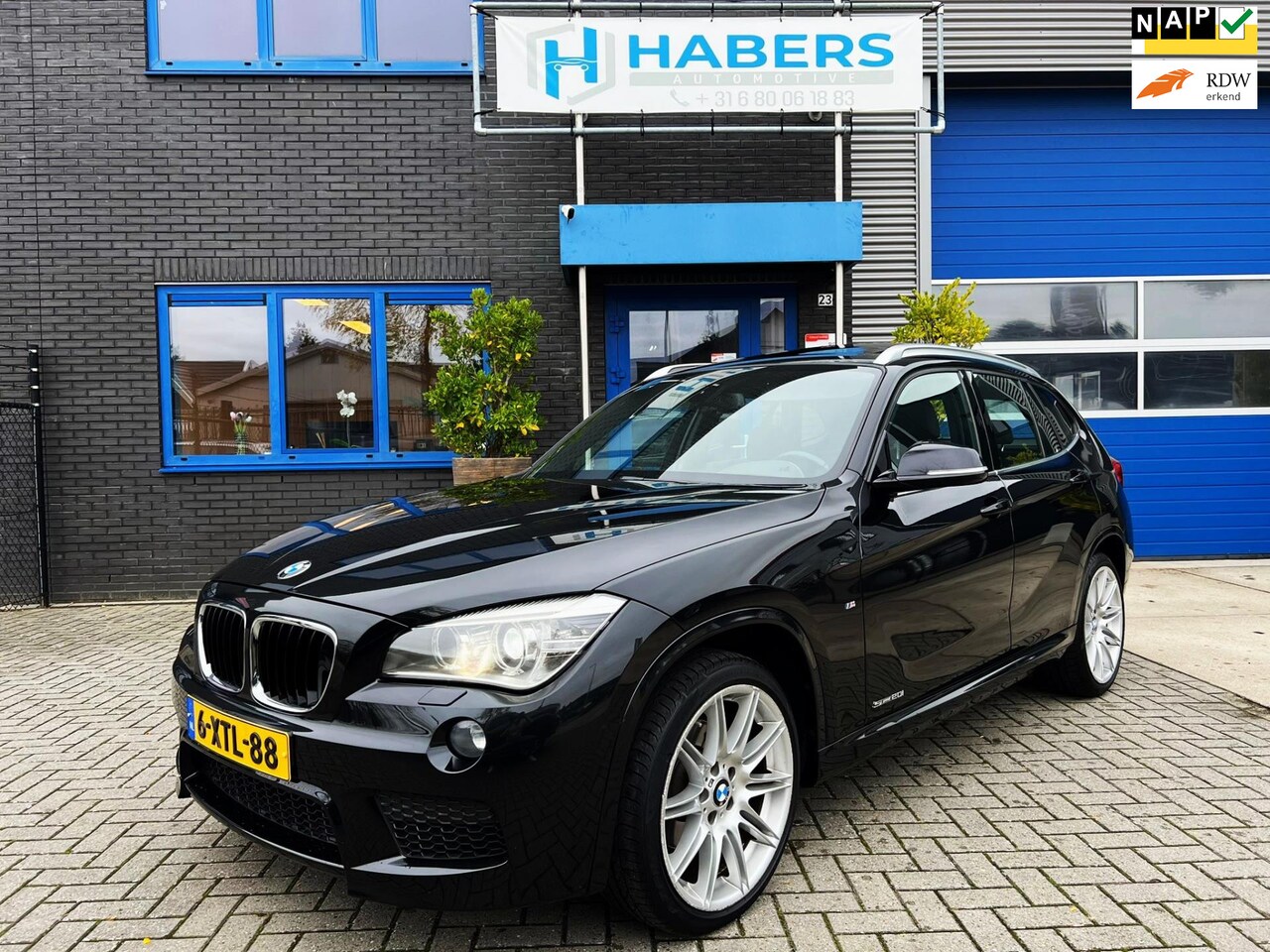 BMW X1 - SDrive20i High Executive 184PK|Origineel NL|Facelift|M-Pakket|Pano|AUT|Leder|Xenon|Sportst - AutoWereld.nl