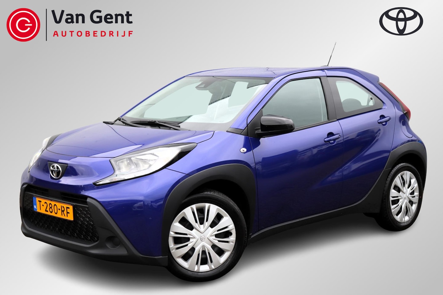 Toyota Aygo X - 1.0 VVT-i MT play 1.0 VVT-i MT play - AutoWereld.nl