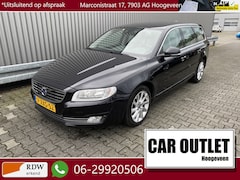 Volvo V70 - 2.0 D4 Momentum 1e Eignr, Leer, A/C, CC, PDC, Navi, Standkachel, Elec.Kofferklep, LM, Trek