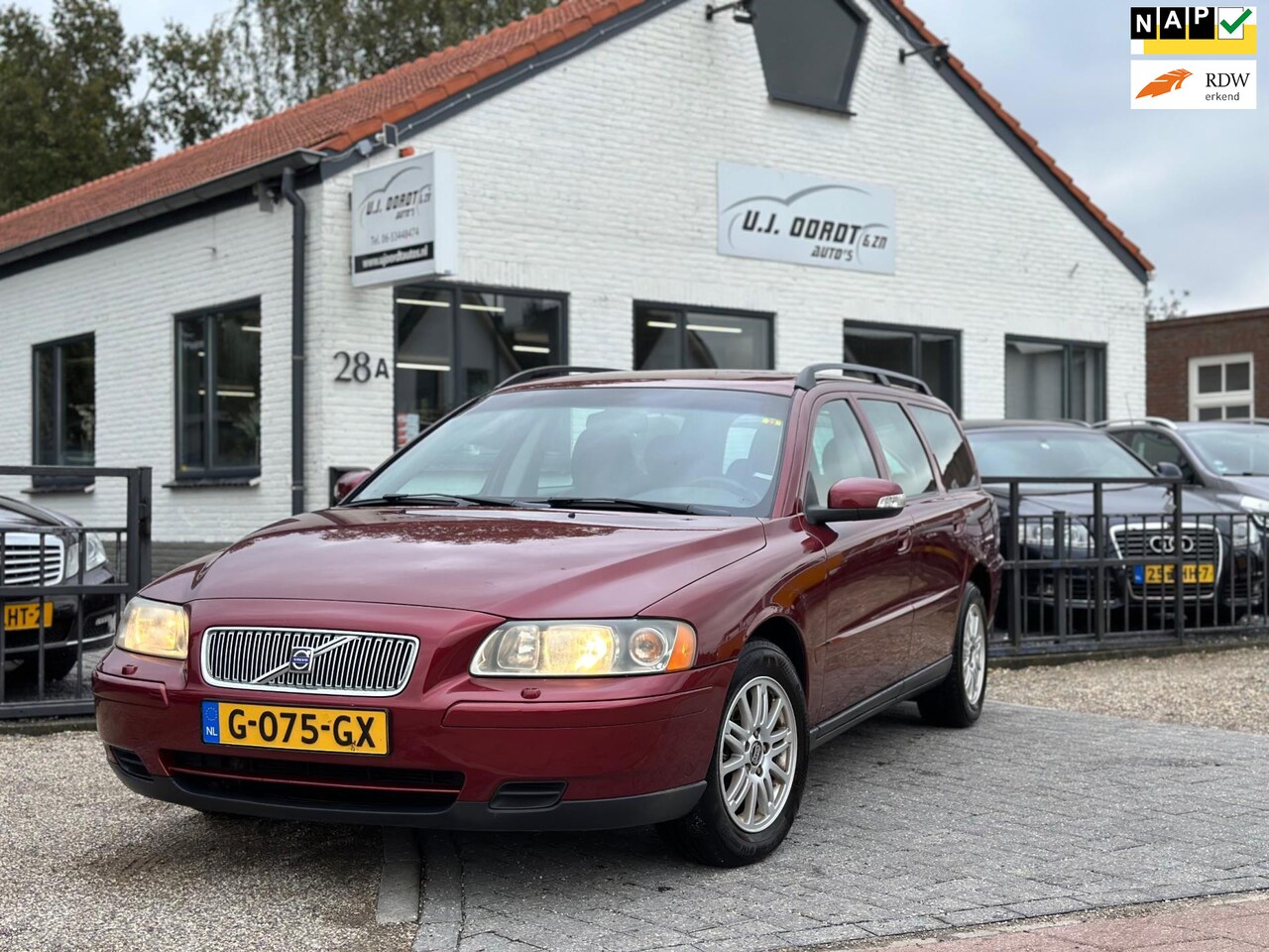 Volvo V70 - 2.4 Edition Keurige auto! - AutoWereld.nl