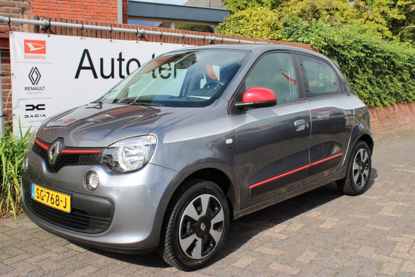 Renault Twingo - SCe 70 pk Limited met Pack Rouge - AutoWereld.nl