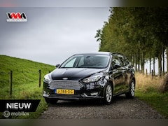 Ford Focus Wagon - 1.5 Titanium Edition|Stuur/Stoelverwarming