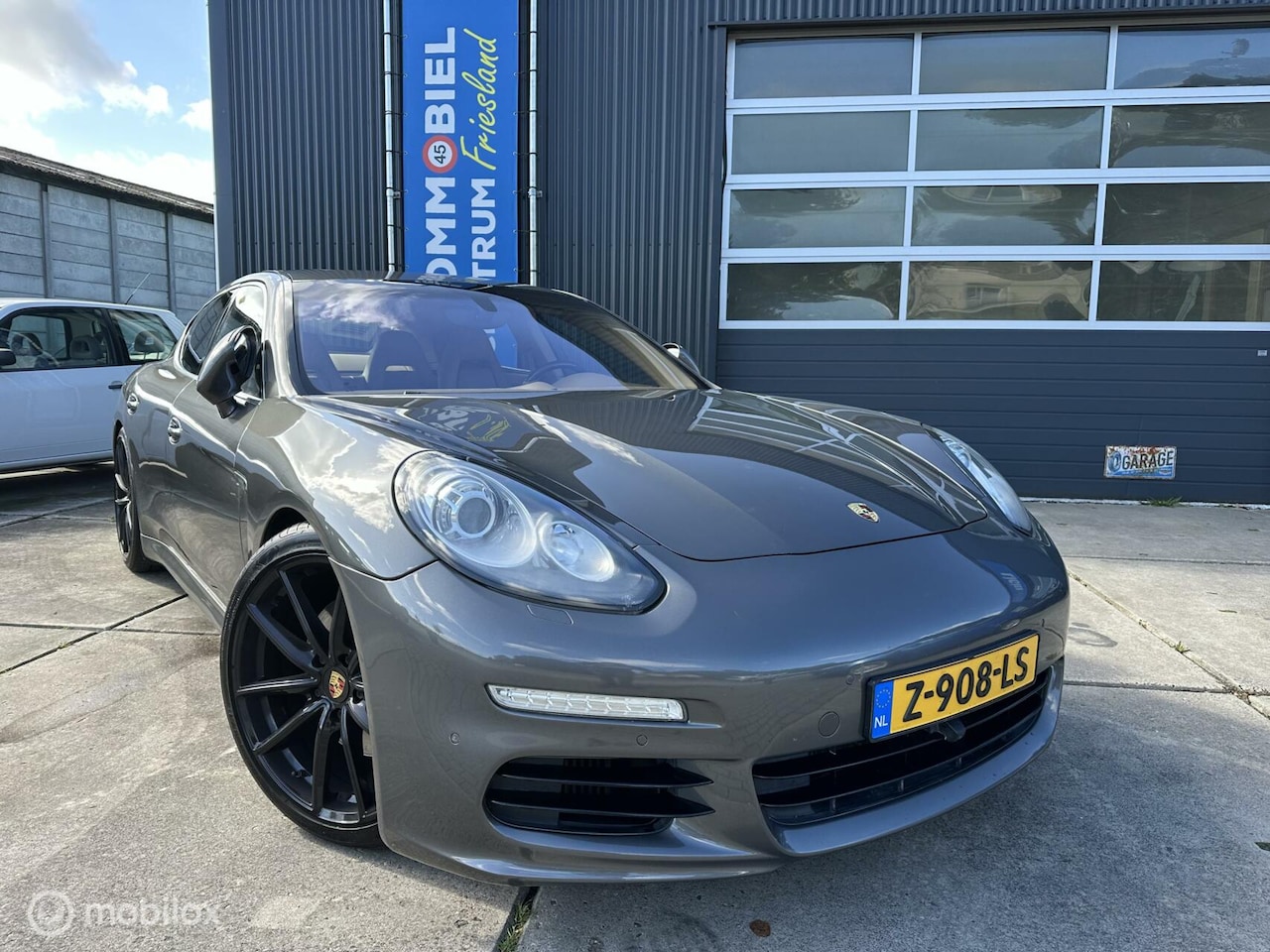 Porsche Panamera - 3.0 4S High Executive - AutoWereld.nl