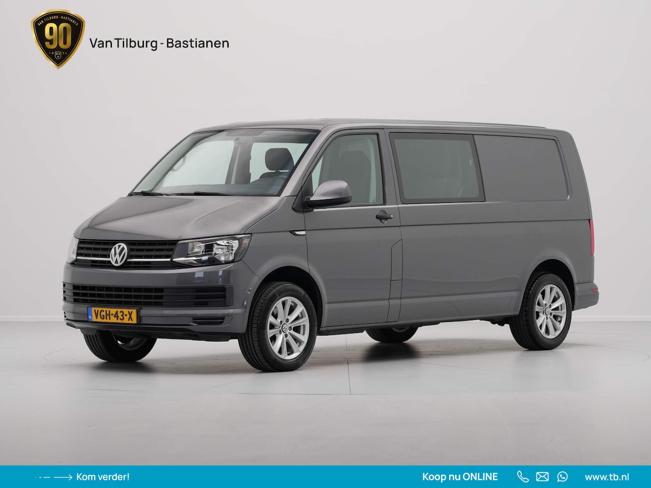 Volkswagen Transporter - 2.0 TDI 102pk L2H1 DC Navigatie Airco Cruise Bluetooth - AutoWereld.nl