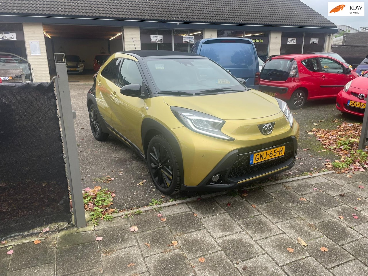 Toyota Aygo X - 1.0 VVT-i S-CVT Premium gr - AutoWereld.nl