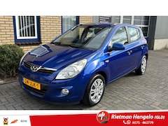 Hyundai i20 - All season -5 Deurs - Airco - 1 1.4i Dynamic