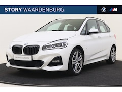 BMW 2-serie Active Tourer - 218i High Executive M Sport Automaat / Achteruitrijcamera / Sportstoelen / Head-Up / Park