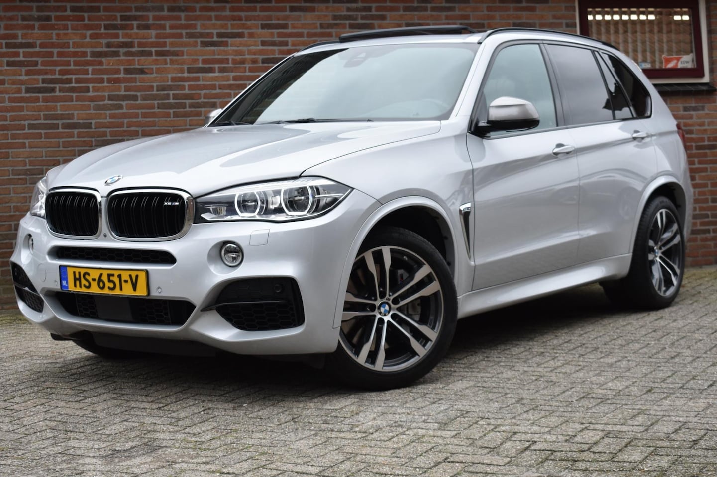 BMW X5 - M50d '16 LED Pano Individual Pano Leder Inruil mogelijk - AutoWereld.nl