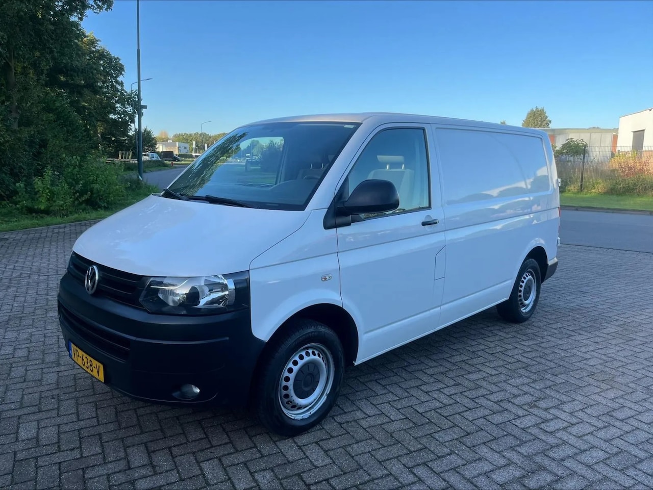 Volkswagen Transporter - Airco,Trekhaak - AutoWereld.nl