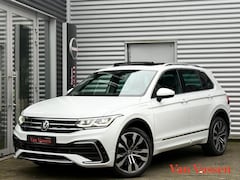 Volkswagen Tiguan - 1.4 TSI eHybrid R-Line|Pano|Trekhaak|HUD|Camera|GTE Modus|245PK|