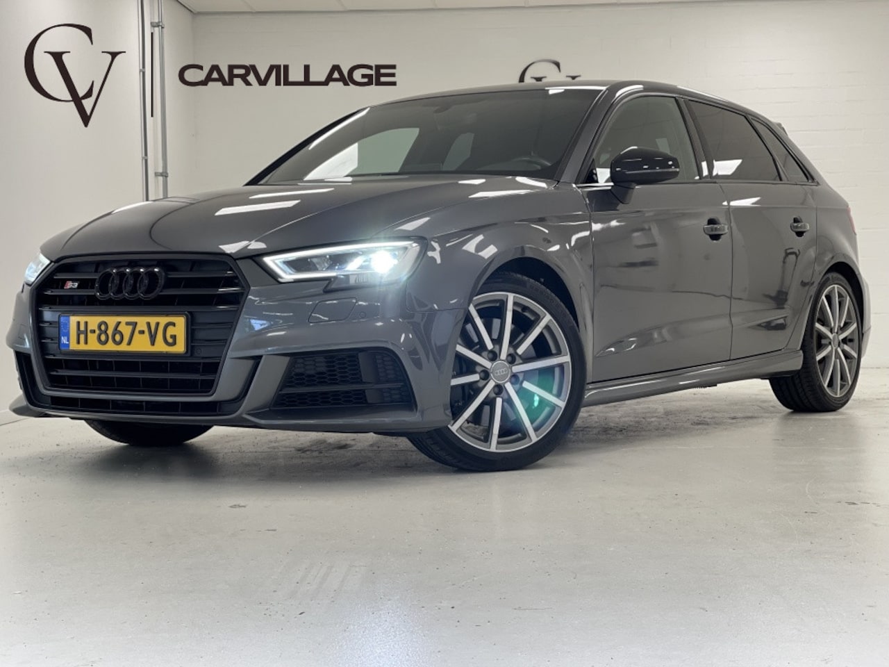 Audi S3 - Sportback 2.0 S3 Quattro | RS Stoelen | Nappaleder | Dealer-onderhouden - AutoWereld.nl