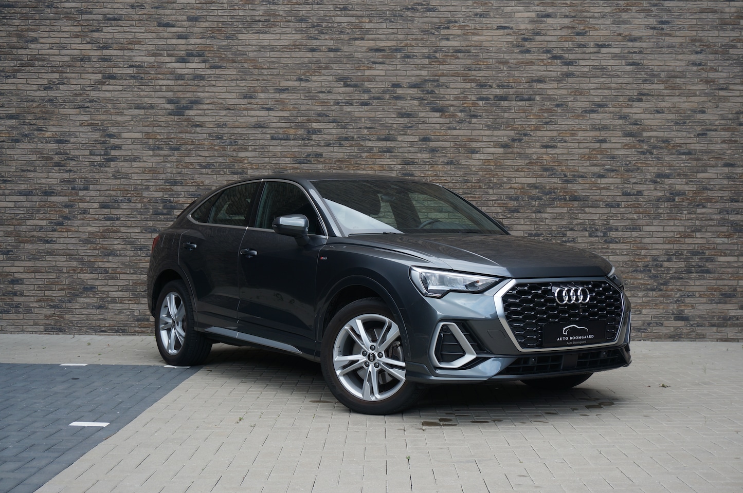 Audi Q3 Sportback - 45 TFSI e S Edition 2x S-Line| Volleder Elektrische Stoelen Dodehoekdetectie - AutoWereld.nl