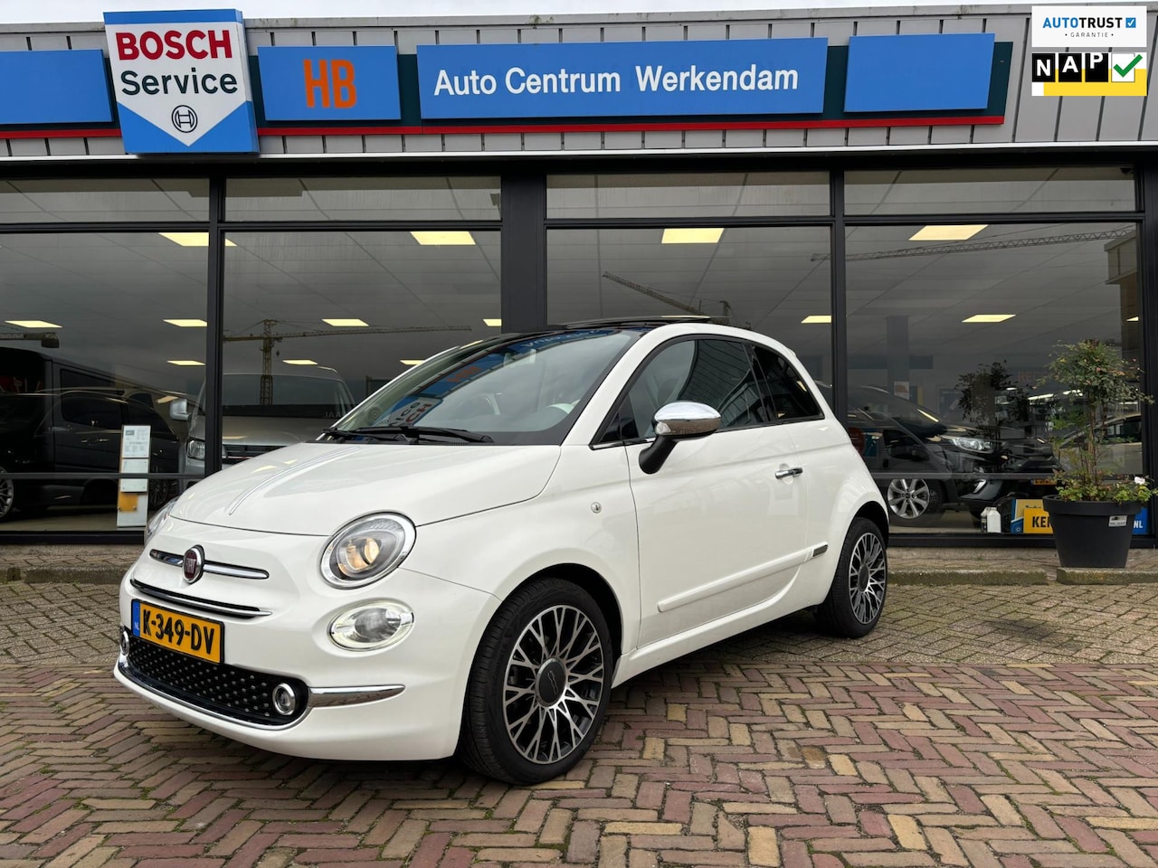 Fiat 500 - 1.0 Hybrid Star 1.0 Hybrid Star, Open dak, lederen bekleding stoel verwarming. Clima - AutoWereld.nl