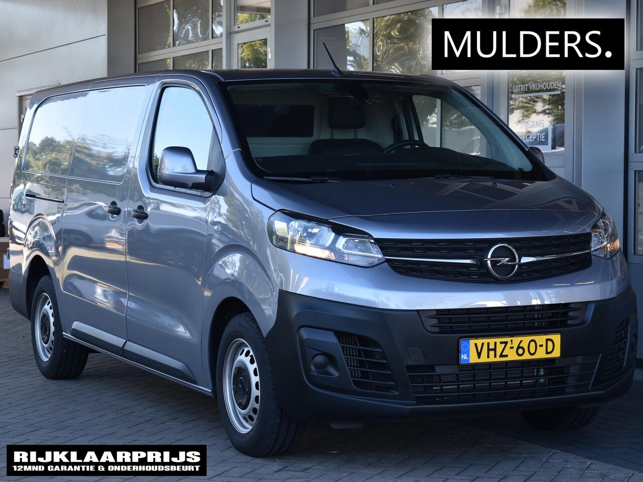 Opel Vivaro - 2.0 CDTI L3H1 Edition / Airco / Cruise / Trekhaak - AutoWereld.nl