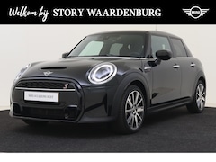 MINI Cooper S - Hatchback Classic Automaat / Sportstoelen / Stoelverwarming / Achteruitrijcamera / LED / P