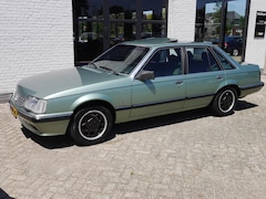 Opel Senator - 3.0 E CD TOPZUSTAND 132000KM AIRCO SCHUIFDAK ELEKTRISCHE RAMEN