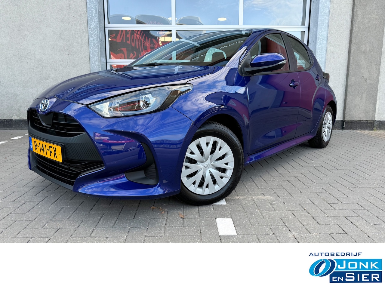 Toyota Yaris - 1.5 Hybrid Active|NL-Auto|Navi|Camera|Allseasons|Clima|Rijklaarprijs! - AutoWereld.nl