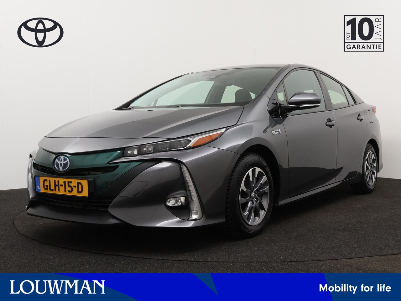 Toyota Prius - Plug In Dynamic Limited | Navigatie | Cruise Control - AutoWereld.nl