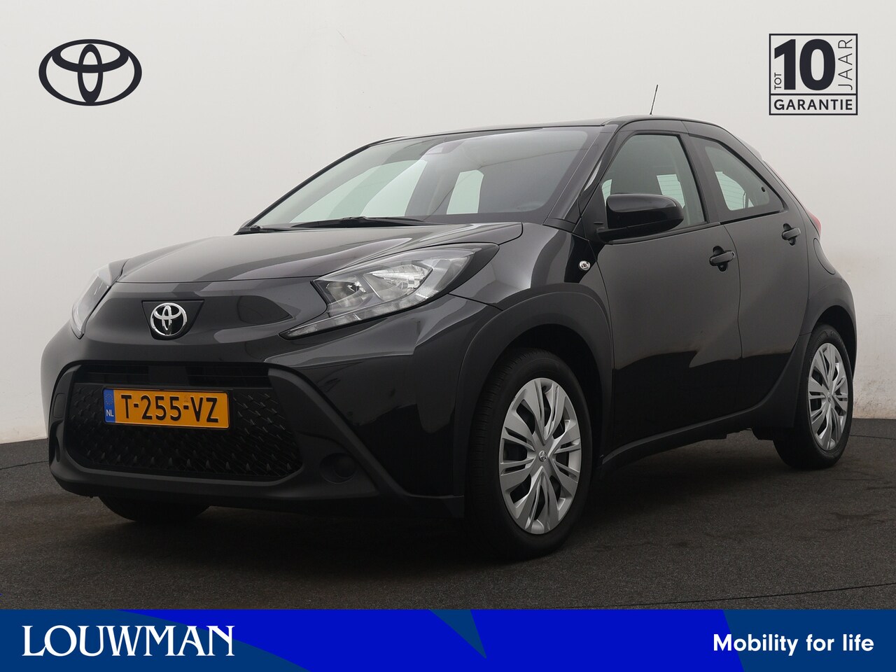 Toyota Aygo X - 1.0 VVT-i MT play | Airco | Camera | Apple Carplay/Android Auto | - AutoWereld.nl