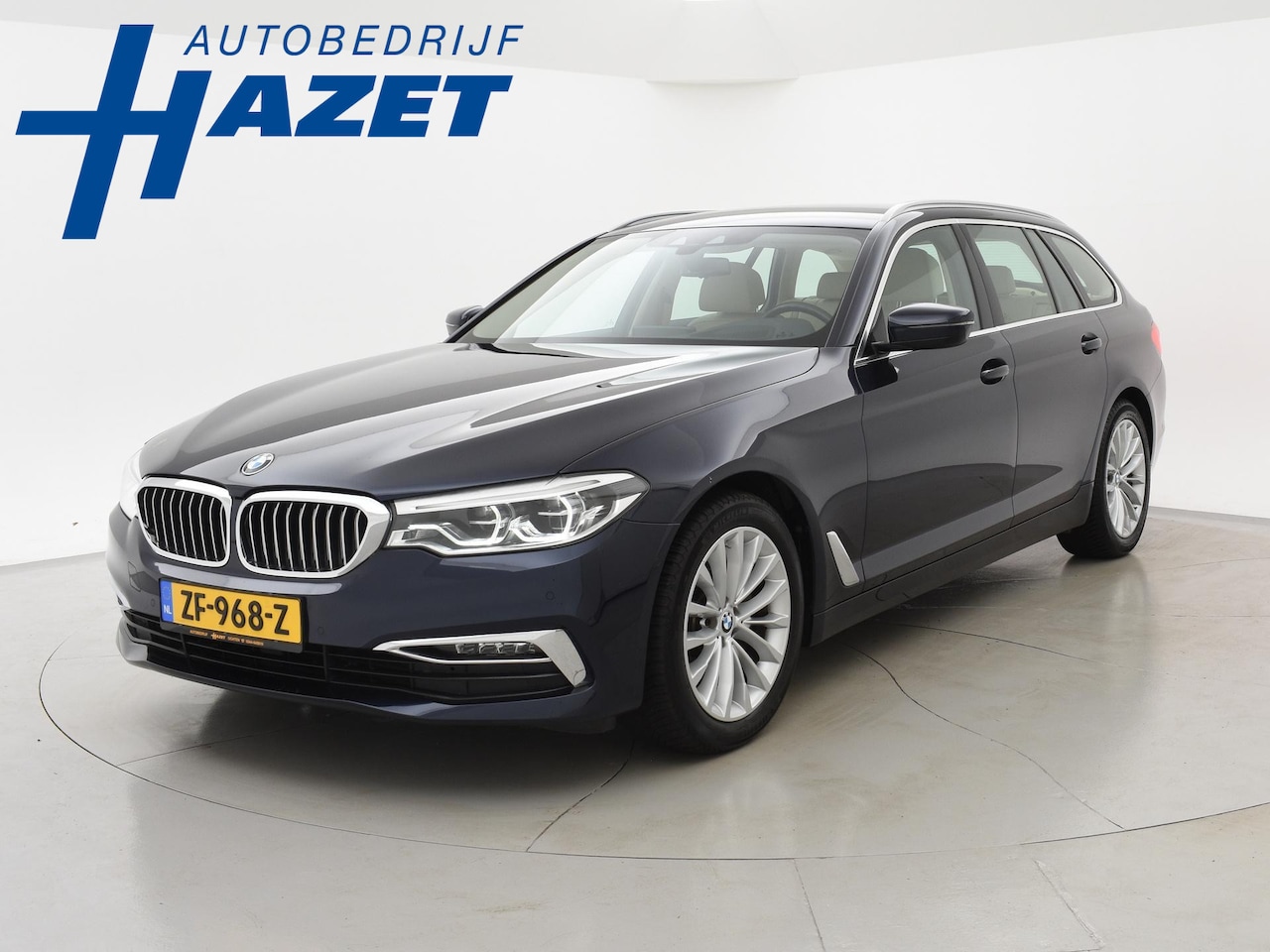 BMW 5-serie Touring - 520i LUXURY LINE + HEAD-UP / STANDKACHEL / LED / COMFORTZETELS / DIGITALE COCKPIT - AutoWereld.nl