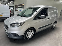 Ford Transit Courier - 1.5 TDCI 100 Pk/ Navigatie/ PDC