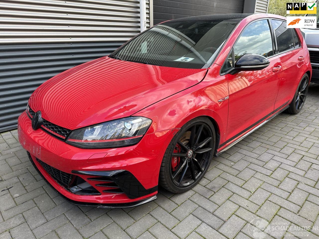 Volkswagen Golf - 2.0 GTI CLUBSPORT RECARO/DYNAUD./BLINDSPOT/CAM/VOL - AutoWereld.nl