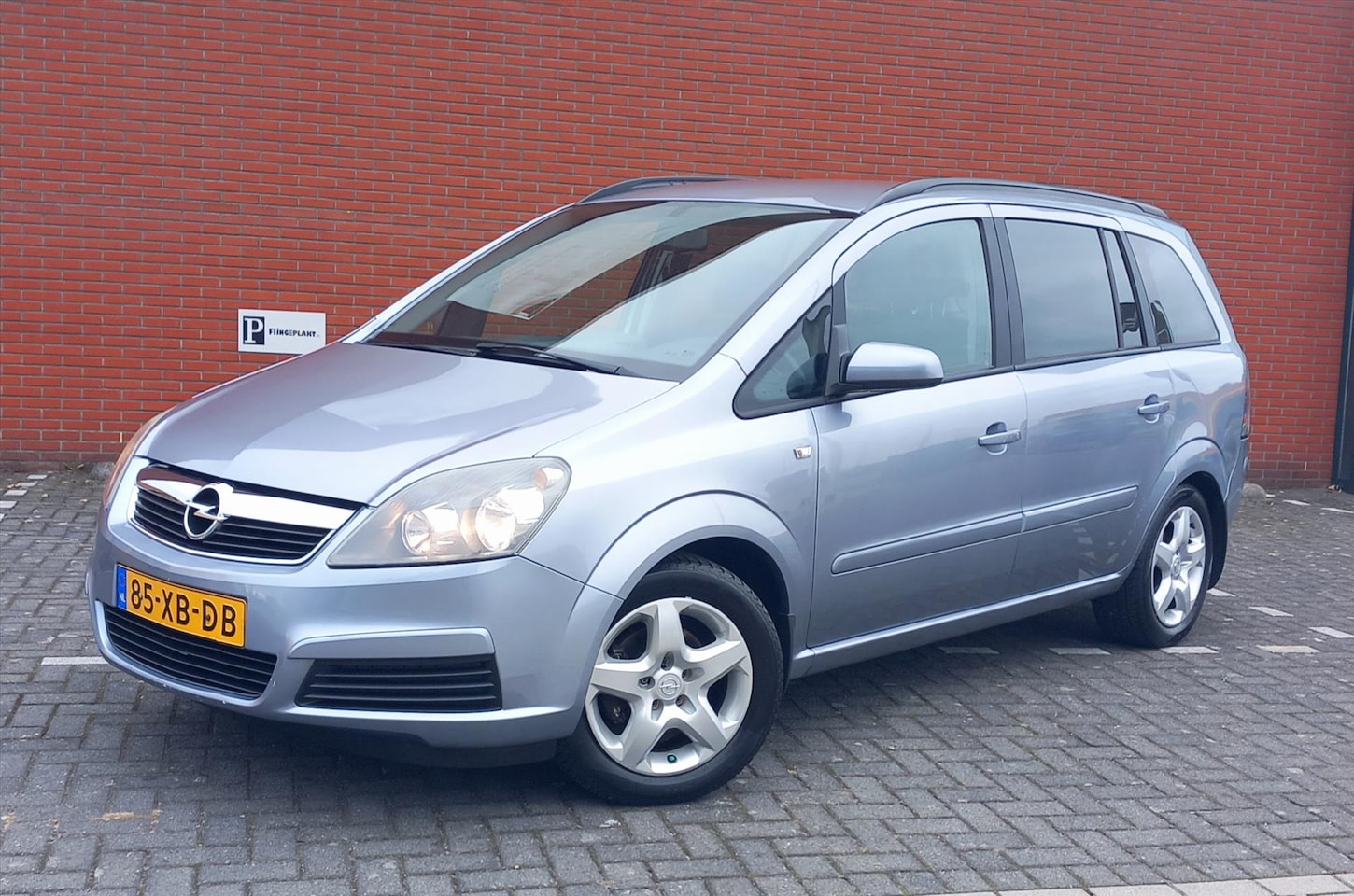 Opel Zafira - 1.8 Enjoy Airco - AutoWereld.nl