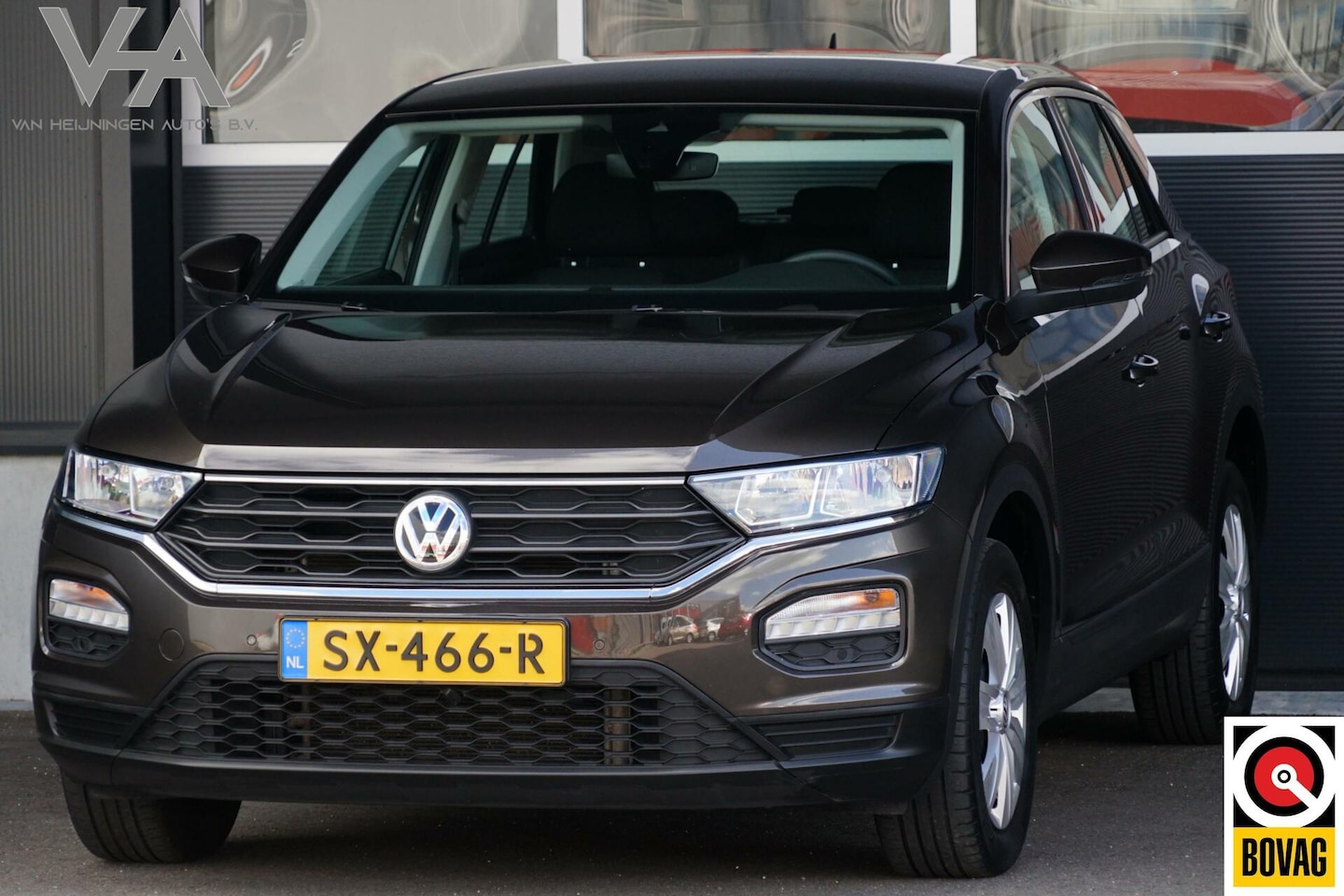 Volkswagen T-Roc - 1.0 TSI 1.0 TSI, NL-auto, CarPlay, clima, PDC, LED - AutoWereld.nl