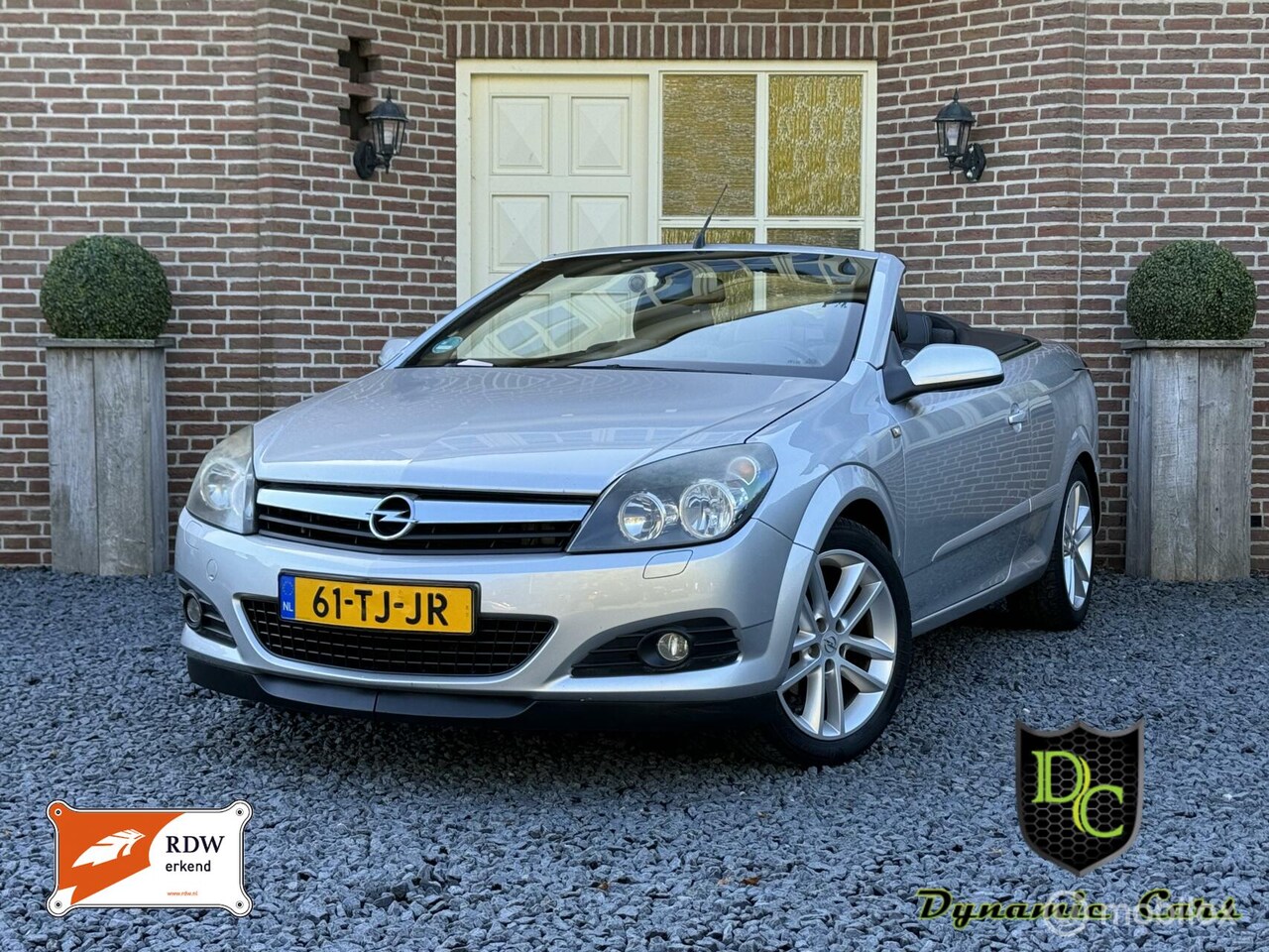 Opel Astra TwinTop - 1.8 Cosmo *Trekh *Airco *Nette staat *Cruise - AutoWereld.nl