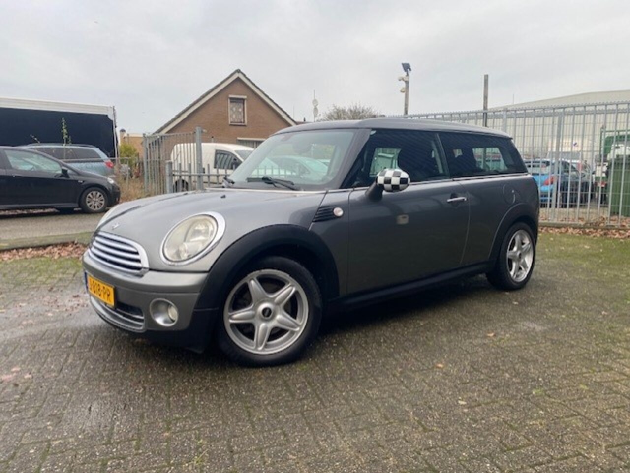 MINI Clubman - Mini Nieuw ketting 1.4 One Pepper - AutoWereld.nl