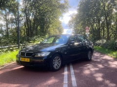 BMW 3-serie - 318i Navi, Clima, Trekhaak, ORG NL