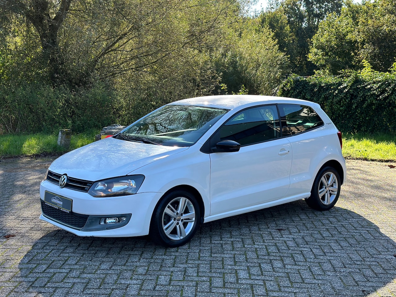 Volkswagen Polo - 1.2 High Line CRUISE I PDC I NWE KETTING I STOELVER I NWE APK - AutoWereld.nl