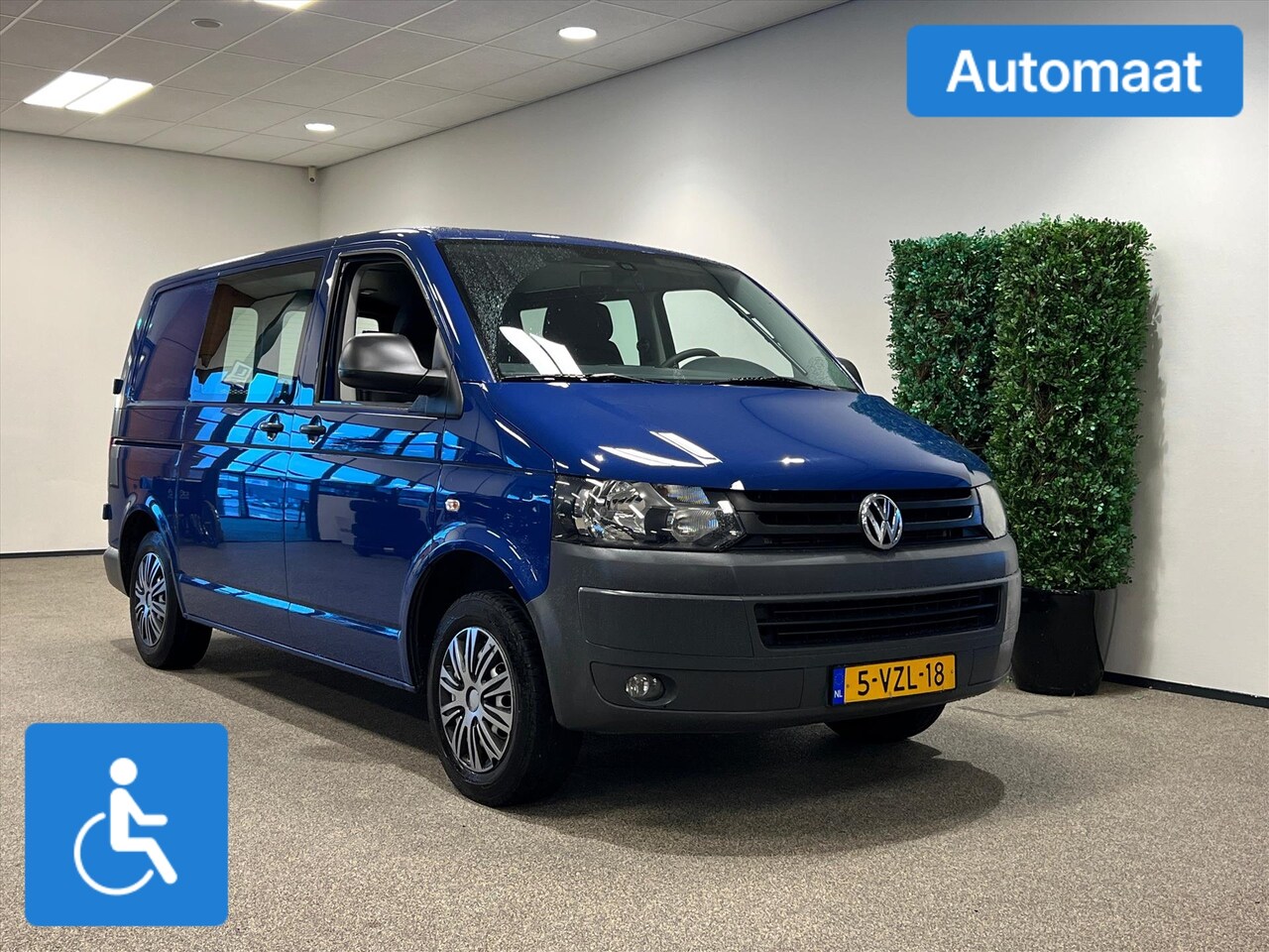 Volkswagen Transporter - L1H1 Rolstoelbus Automaat - AutoWereld.nl