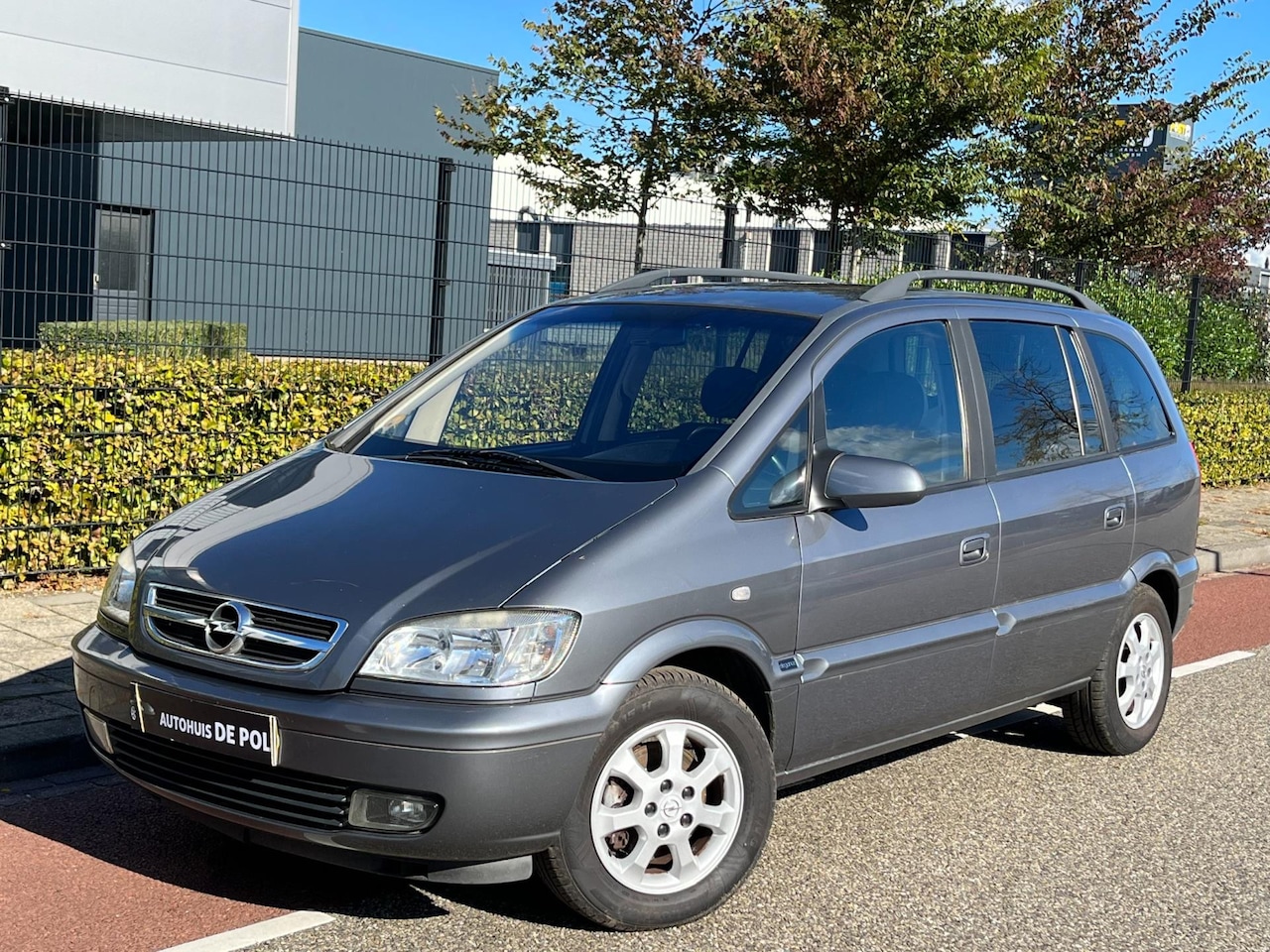 Opel Zafira - 1.8-16V Elegance Apk Cruise/control Multifunctioneel/stuur - AutoWereld.nl