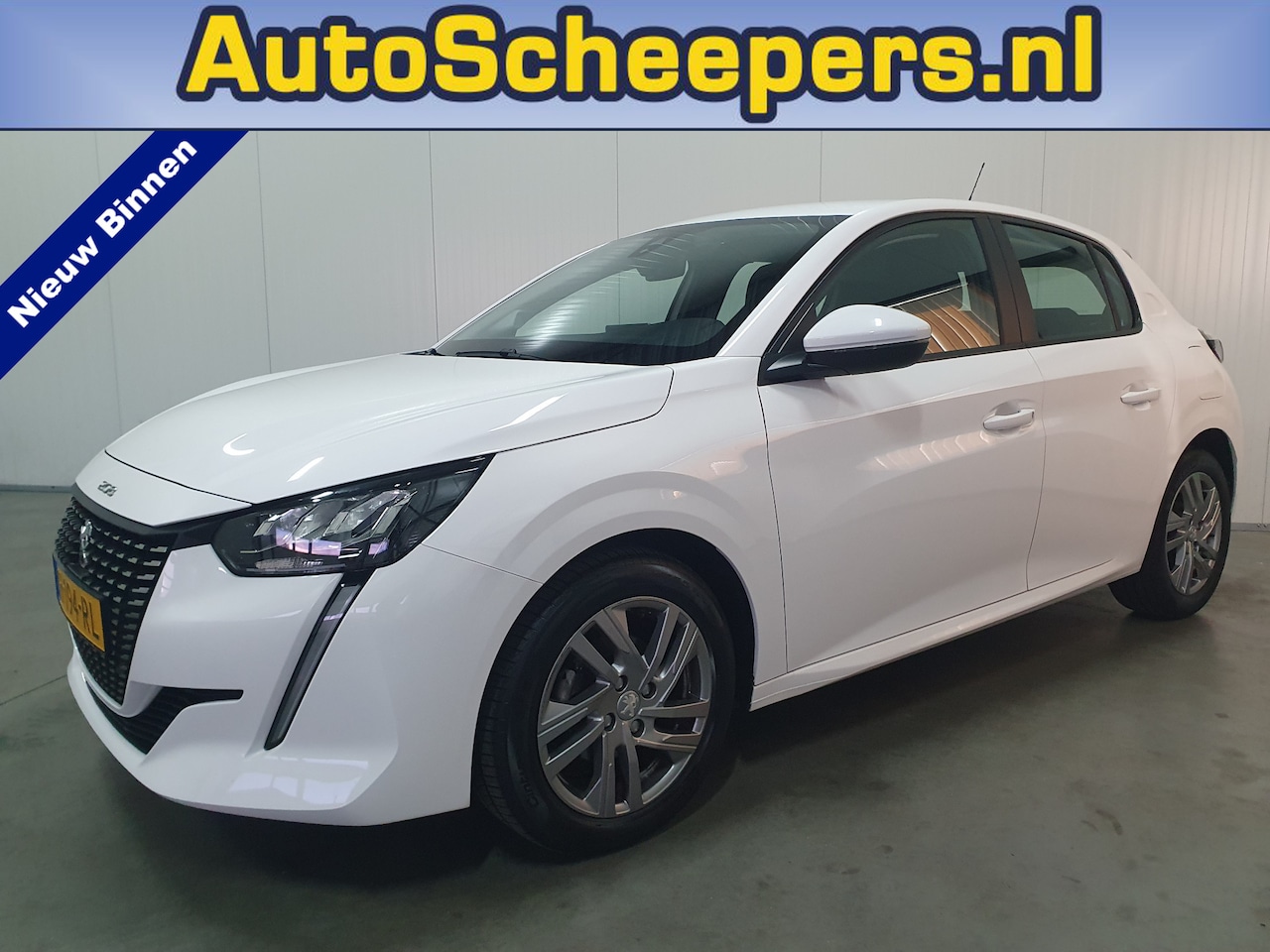 Peugeot 208 - 1.2 PureTech Blue Lease Active NAVI/CRUISE/AIRCO/LMV - AutoWereld.nl