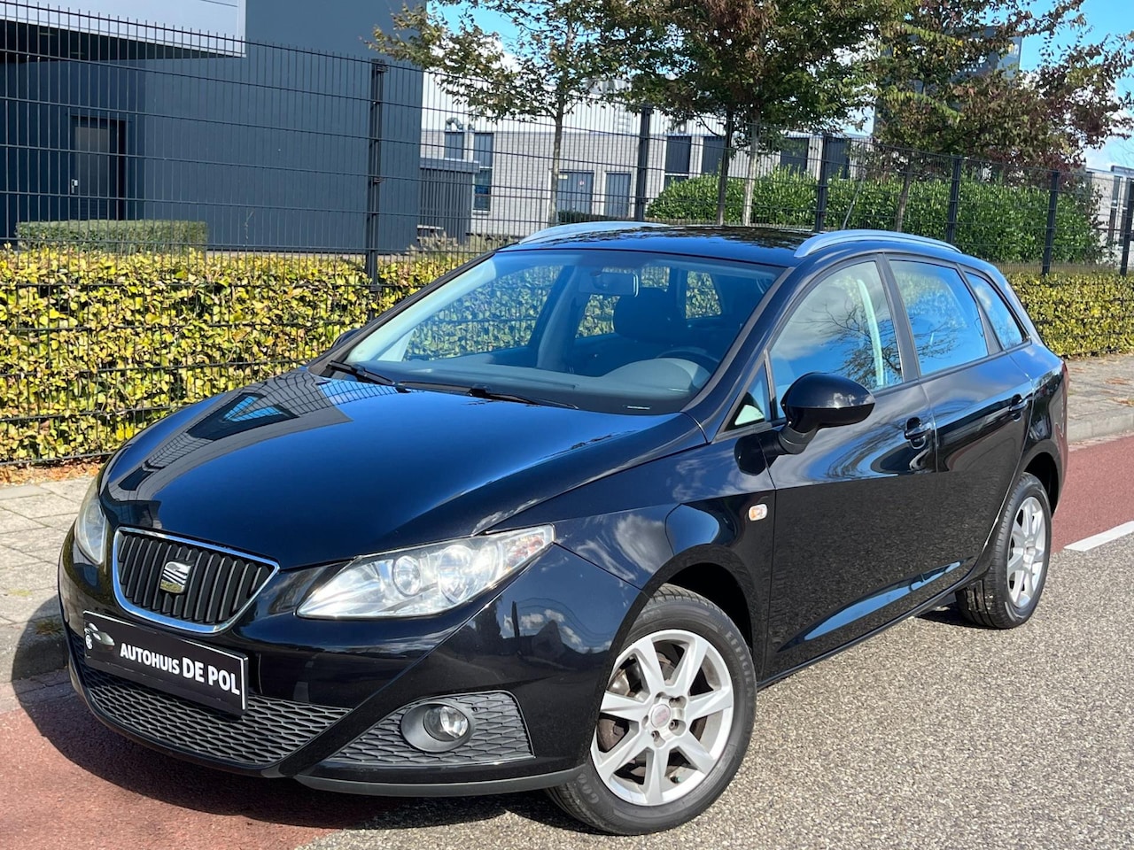 Seat Ibiza ST - 1.4 Style Airco Cruise/control ESP Nieuwe Apk - AutoWereld.nl