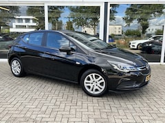 Opel Astra - 1.0 Business+ 50% deal 5.975, - ACTIE Camera / Navi / Stoelverwarming / Airco / Cruise