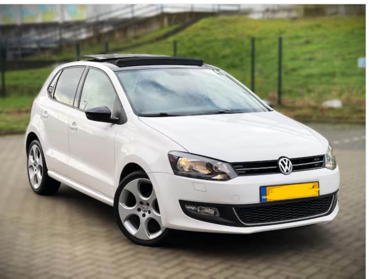 Volkswagen Polo - 1.2 TSI Highline Edition - AutoWereld.nl