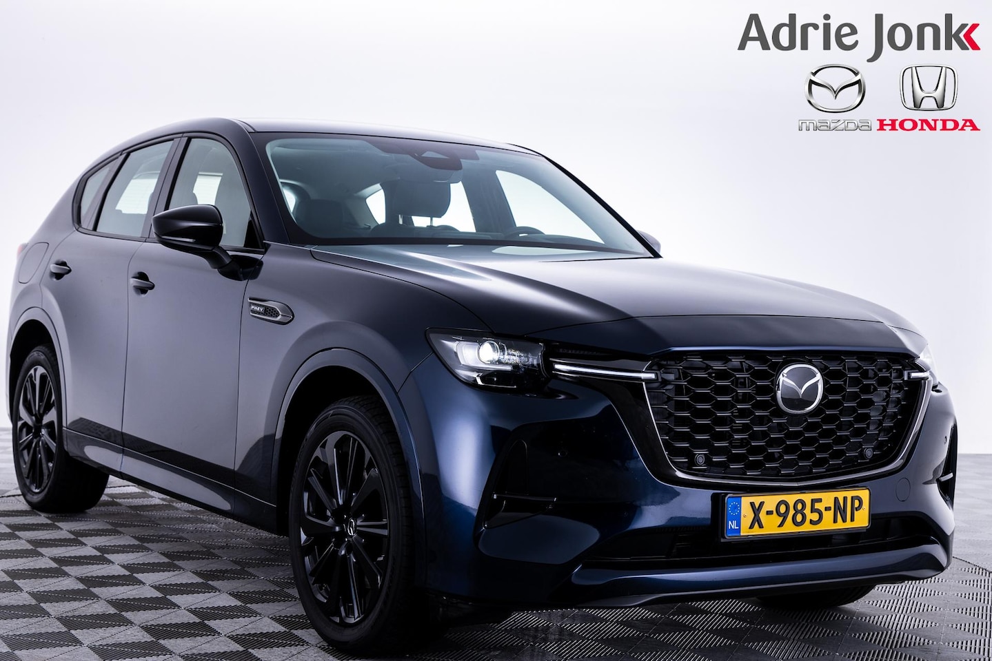 Mazda CX-60 - 2.5 e-SkyActiv PHEV Homura AUTOMAAT | AWD | 2.500kg trekvermogen | 327pk | NED. AUTO | 6 j - AutoWereld.nl