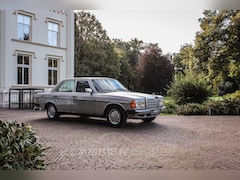 Mercedes-Benz 230 - E